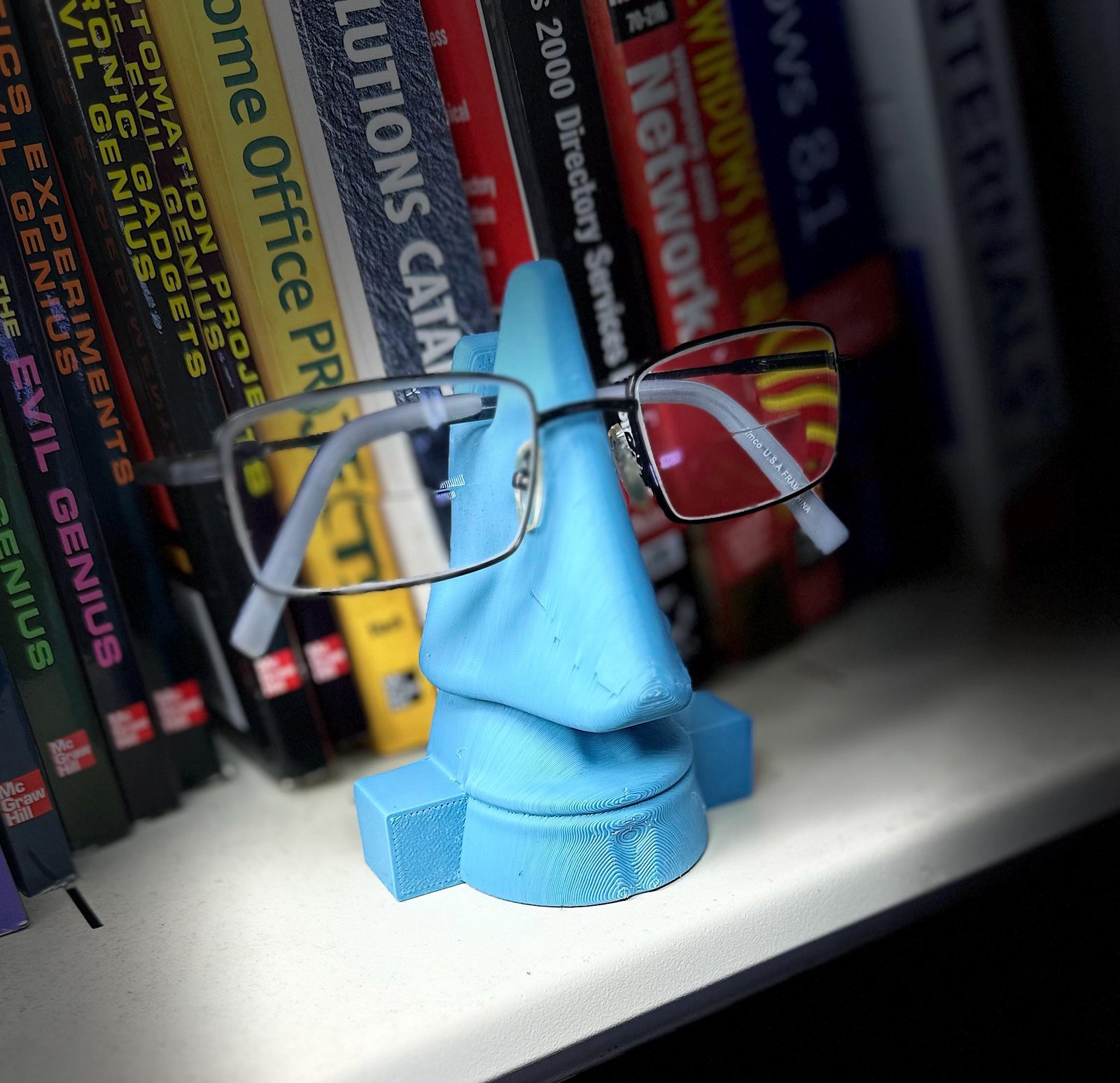 The Nose Eyeglass Holder - Image 2